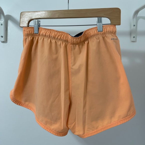 NIKE Dri-Fit Shorts - Picture 2 of 2